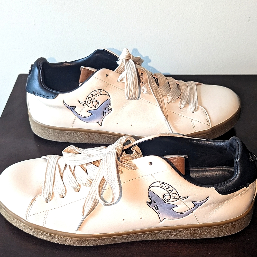 Men's Coach Size 13 Leather Low Top Sneaker with Shark
